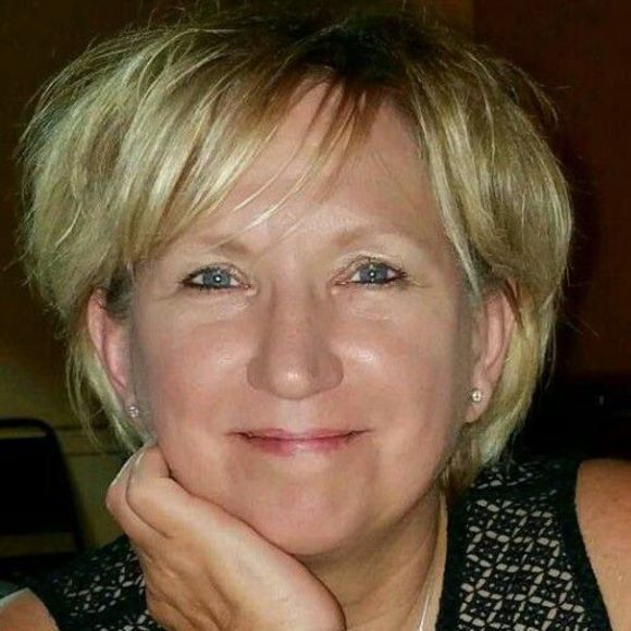 Meet your Posher, Cheryl - Picture 1 of 1